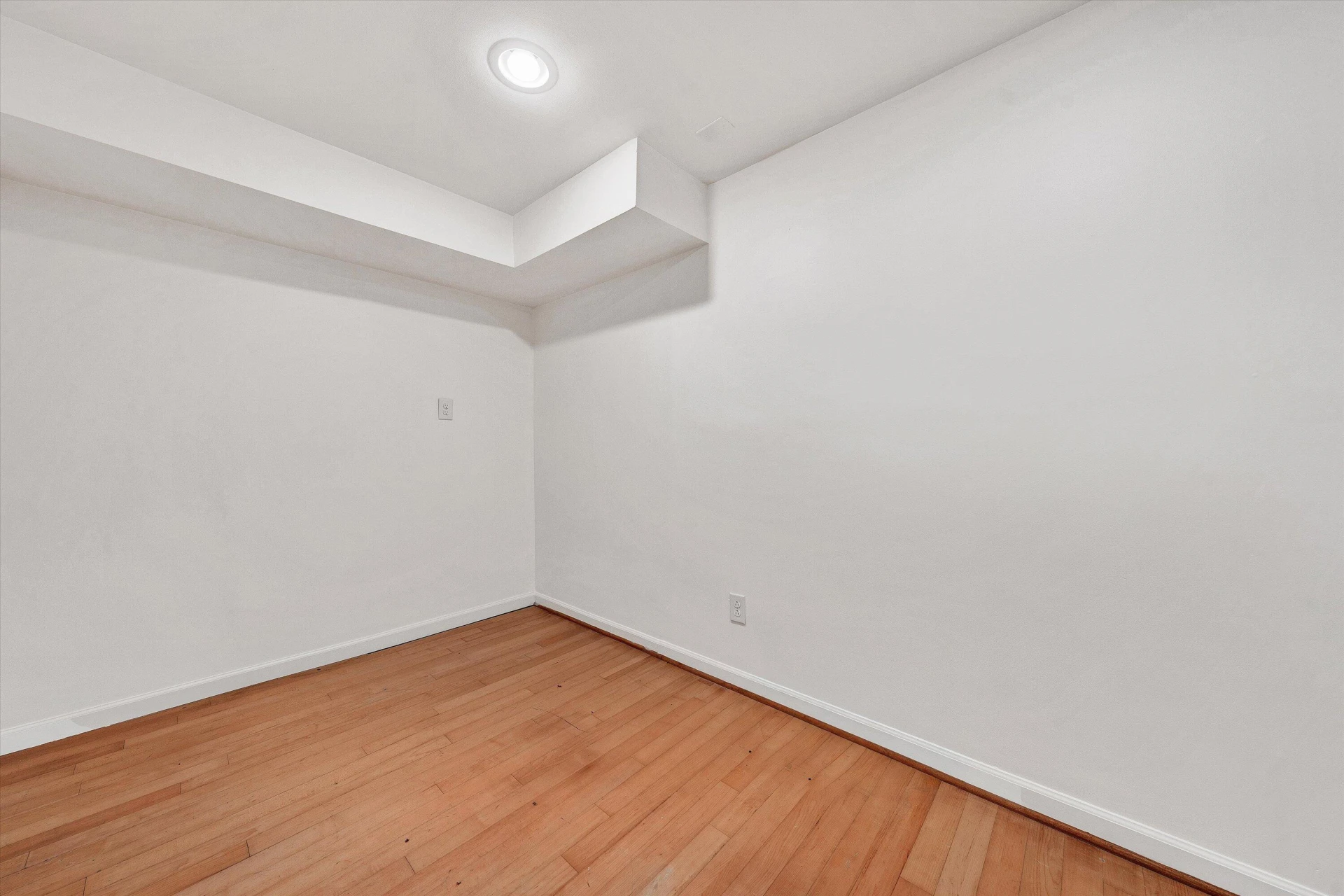 3033 Bancroft DR SW - Photo 47