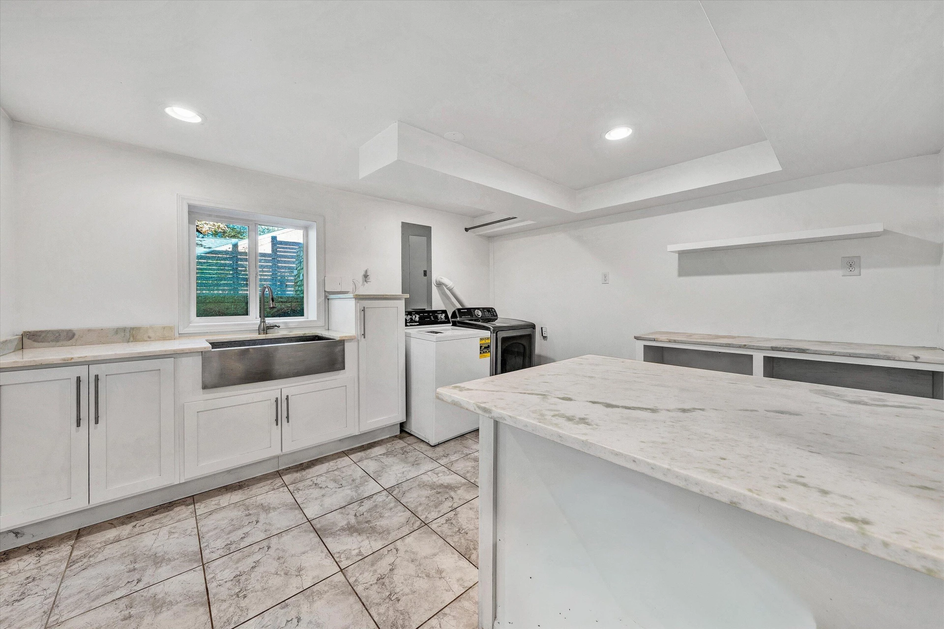 3033 Bancroft DR SW - Photo 51