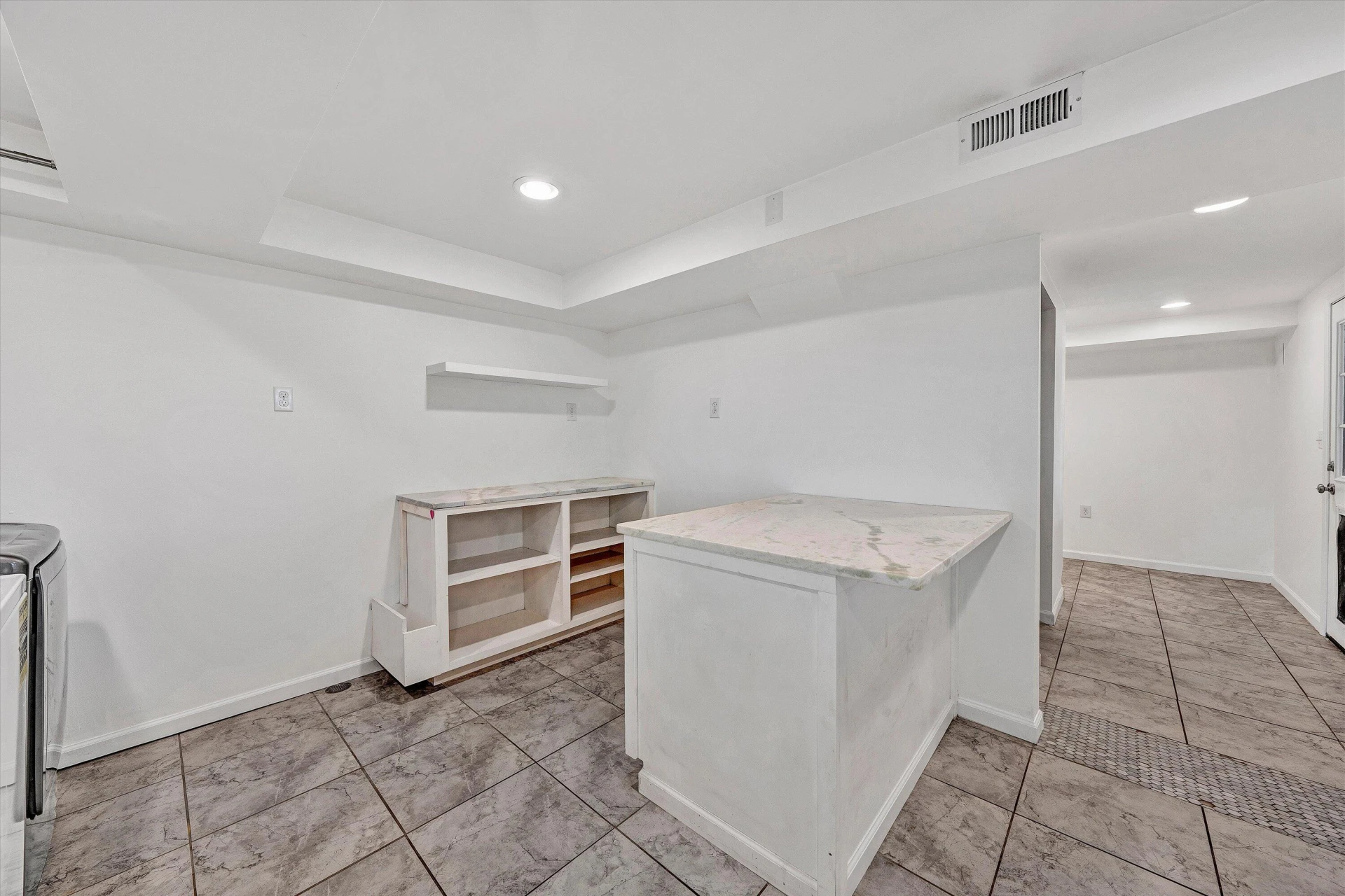 3033 Bancroft DR SW - Photo 52