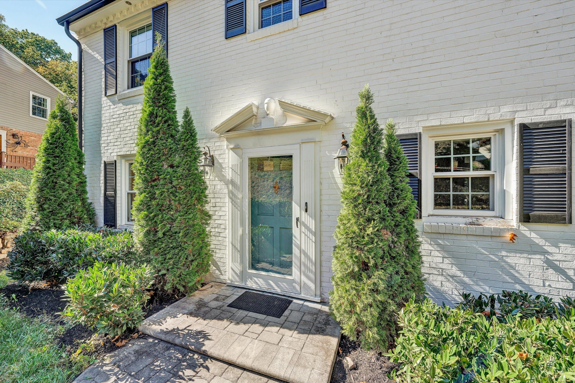 3033 Bancroft DR SW - Photo 10