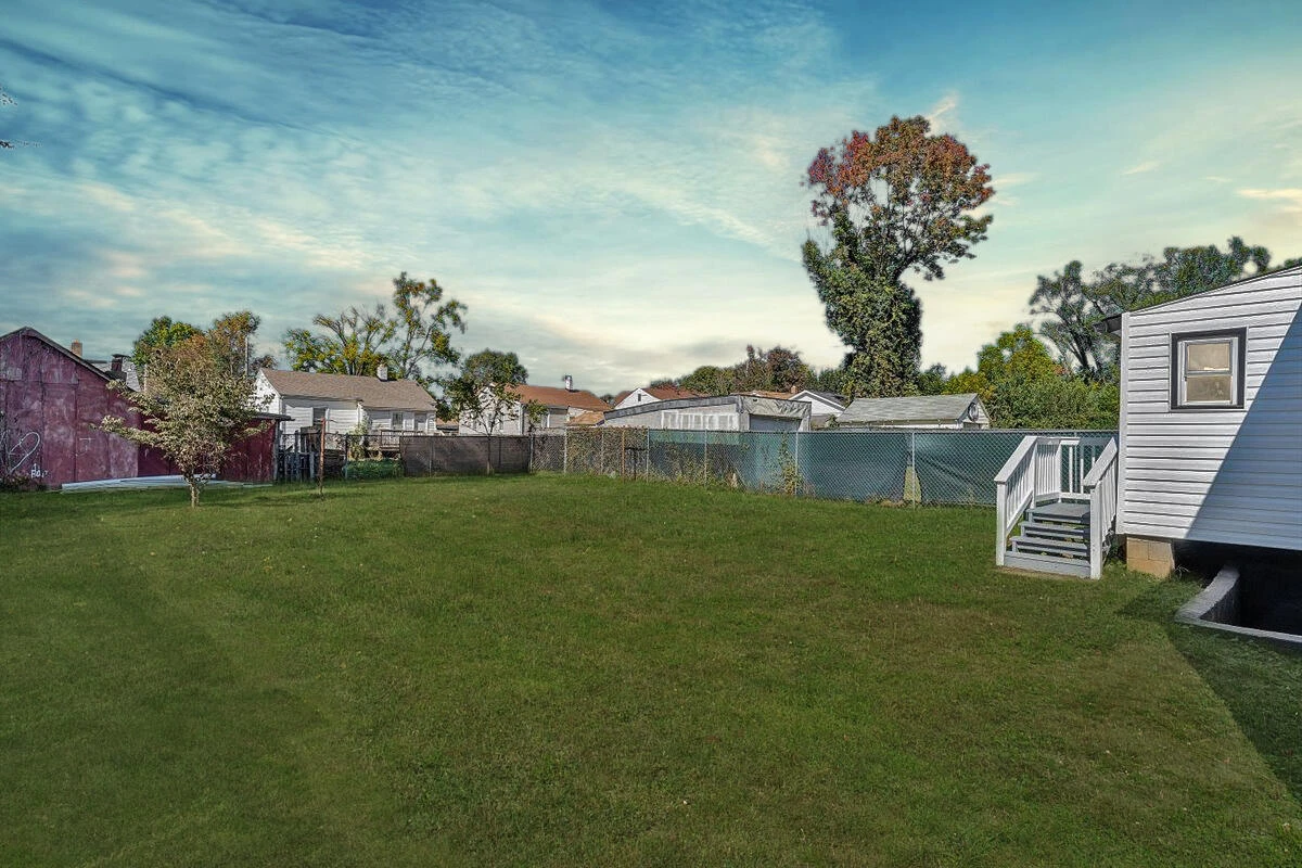144 Courtney AVE NE - Photo 6