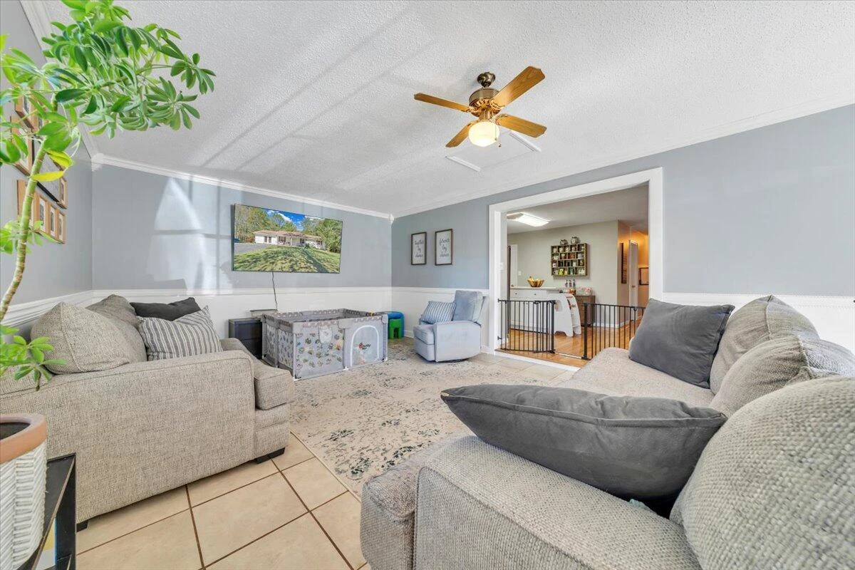 9050 Fairystone Park Hwy - Photo 12