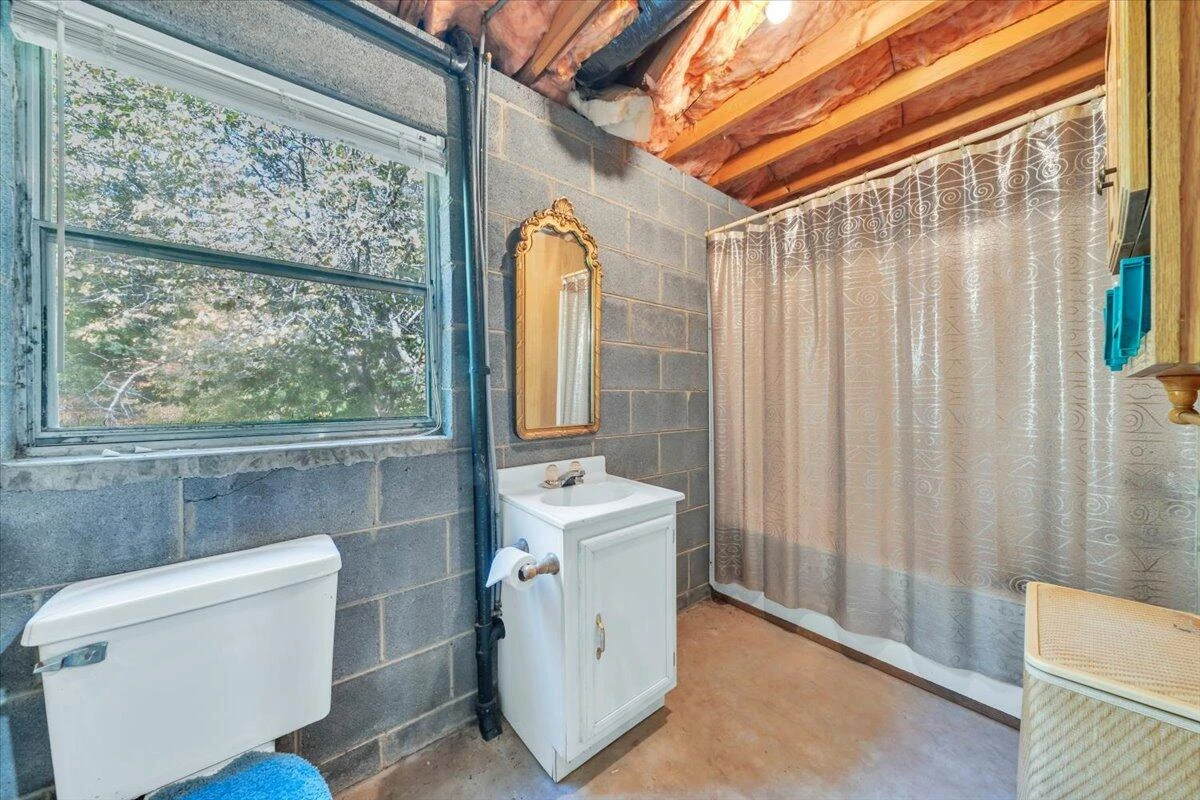 9050 Fairystone Park Hwy - Photo 25