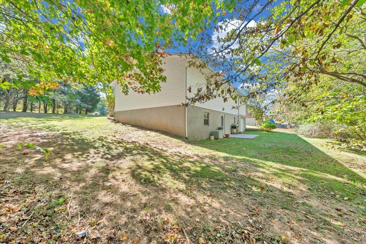 9050 Fairystone Park Hwy - Photo 29
