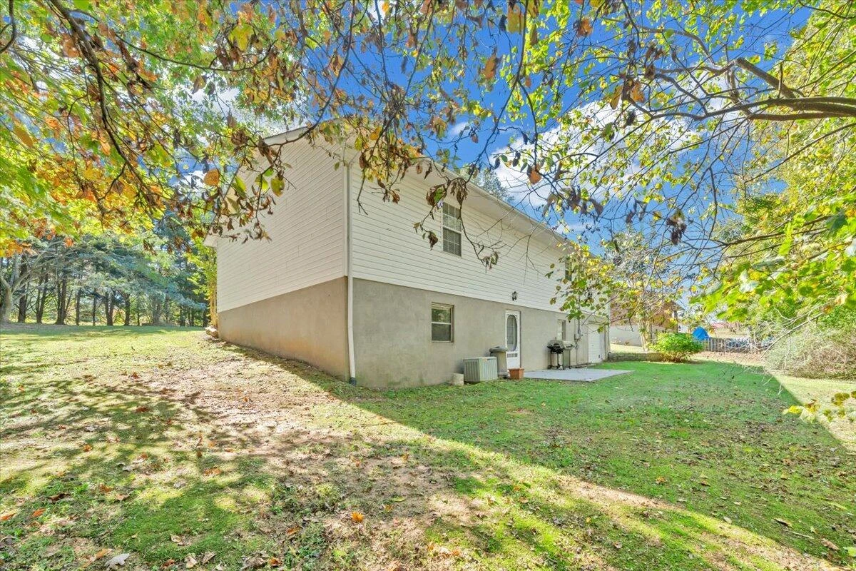 9050 Fairystone Park Hwy - Photo 30