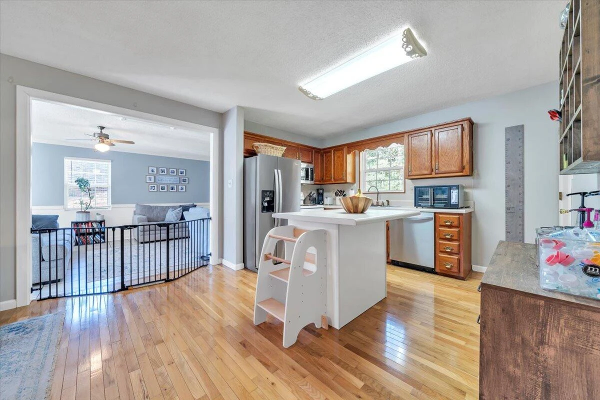 9050 Fairystone Park Hwy - Photo 6