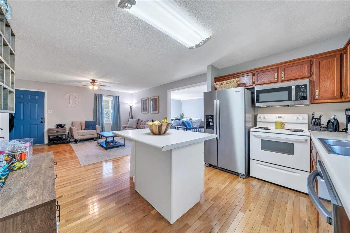 9050 Fairystone Park Hwy - Photo 9