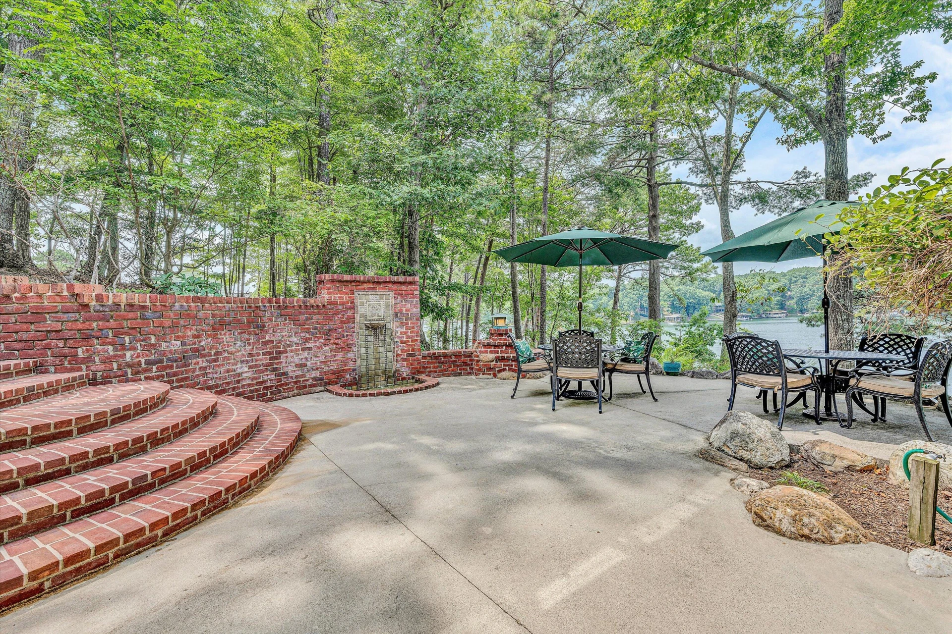109 Bay TER - Photo 63