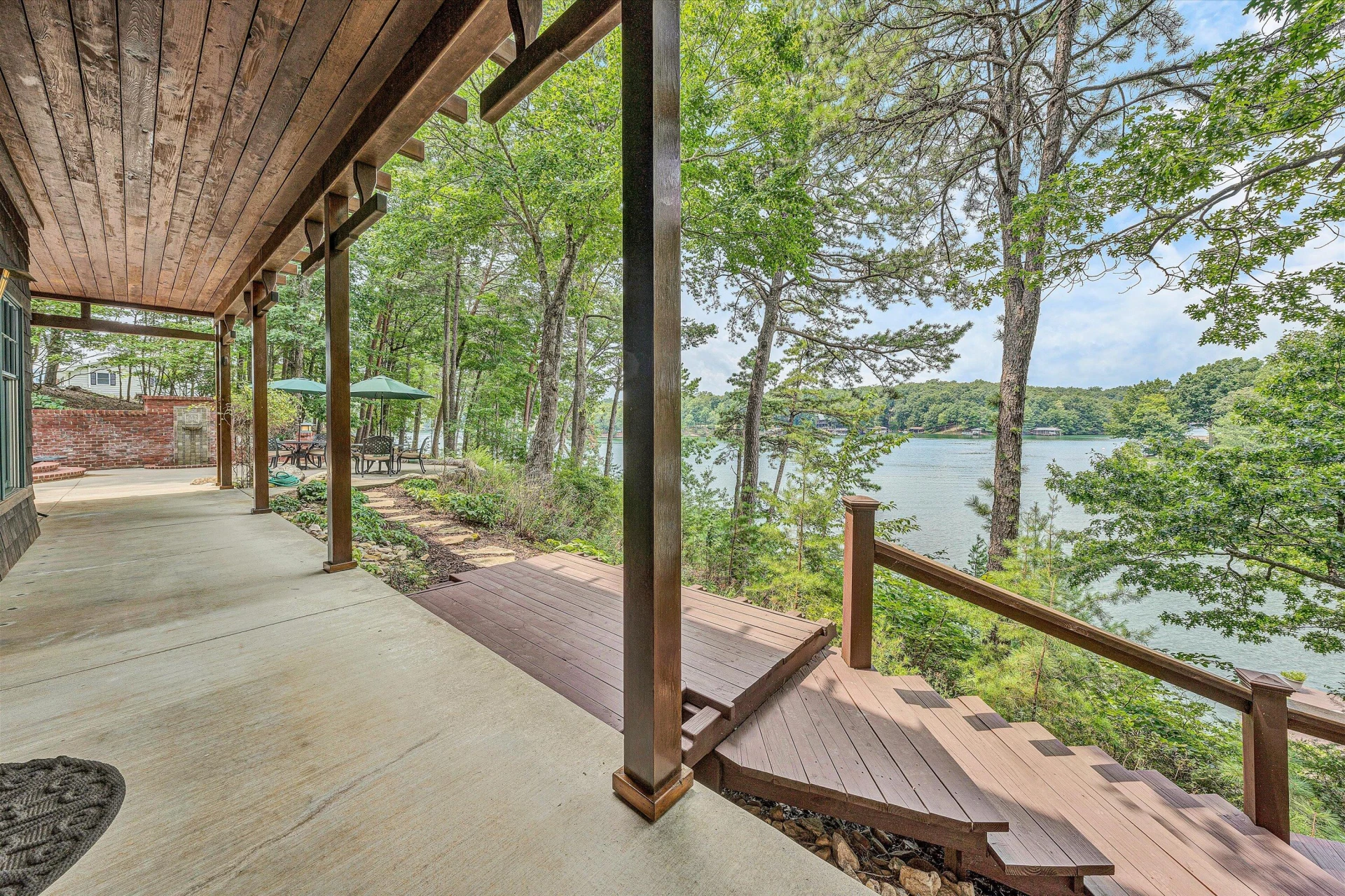 109 Bay TER - Photo 68