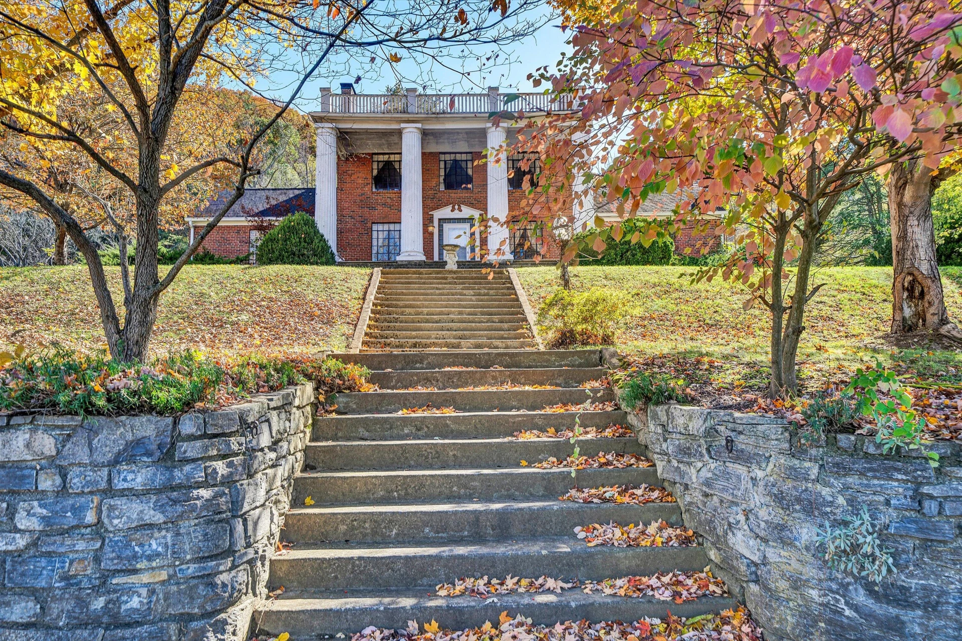 6247 Roanoke RD - Photo 2