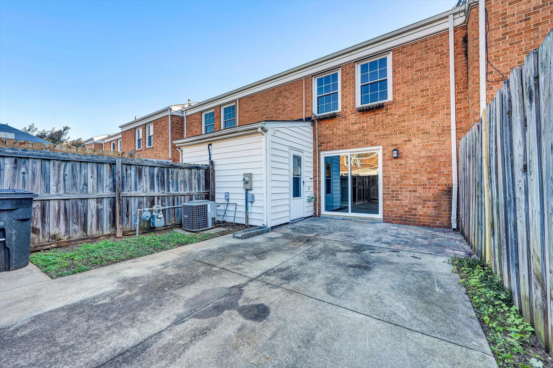 106 Southampton DR - Photo 9