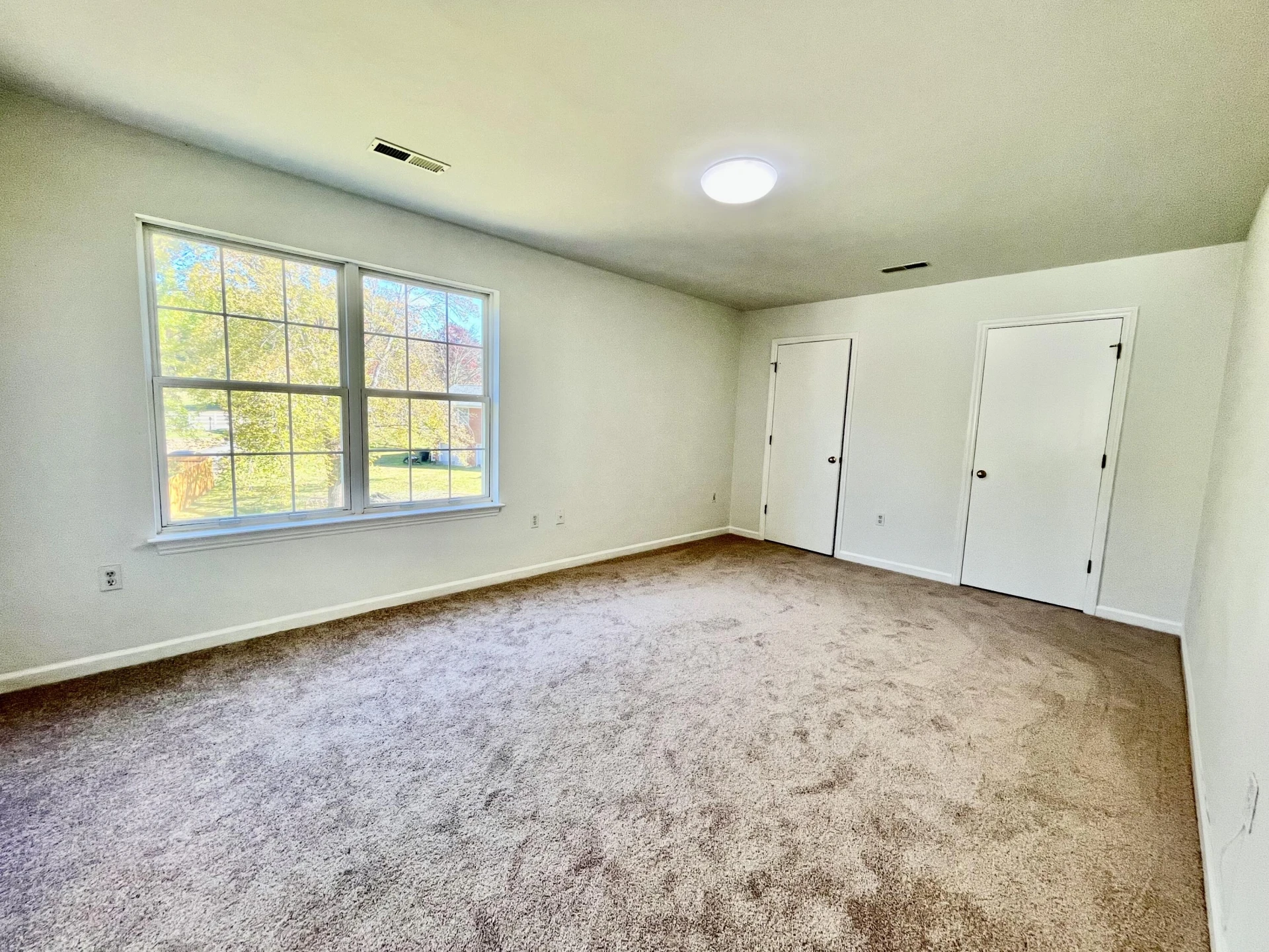 2988 Stonebridge CIR - Photo 17