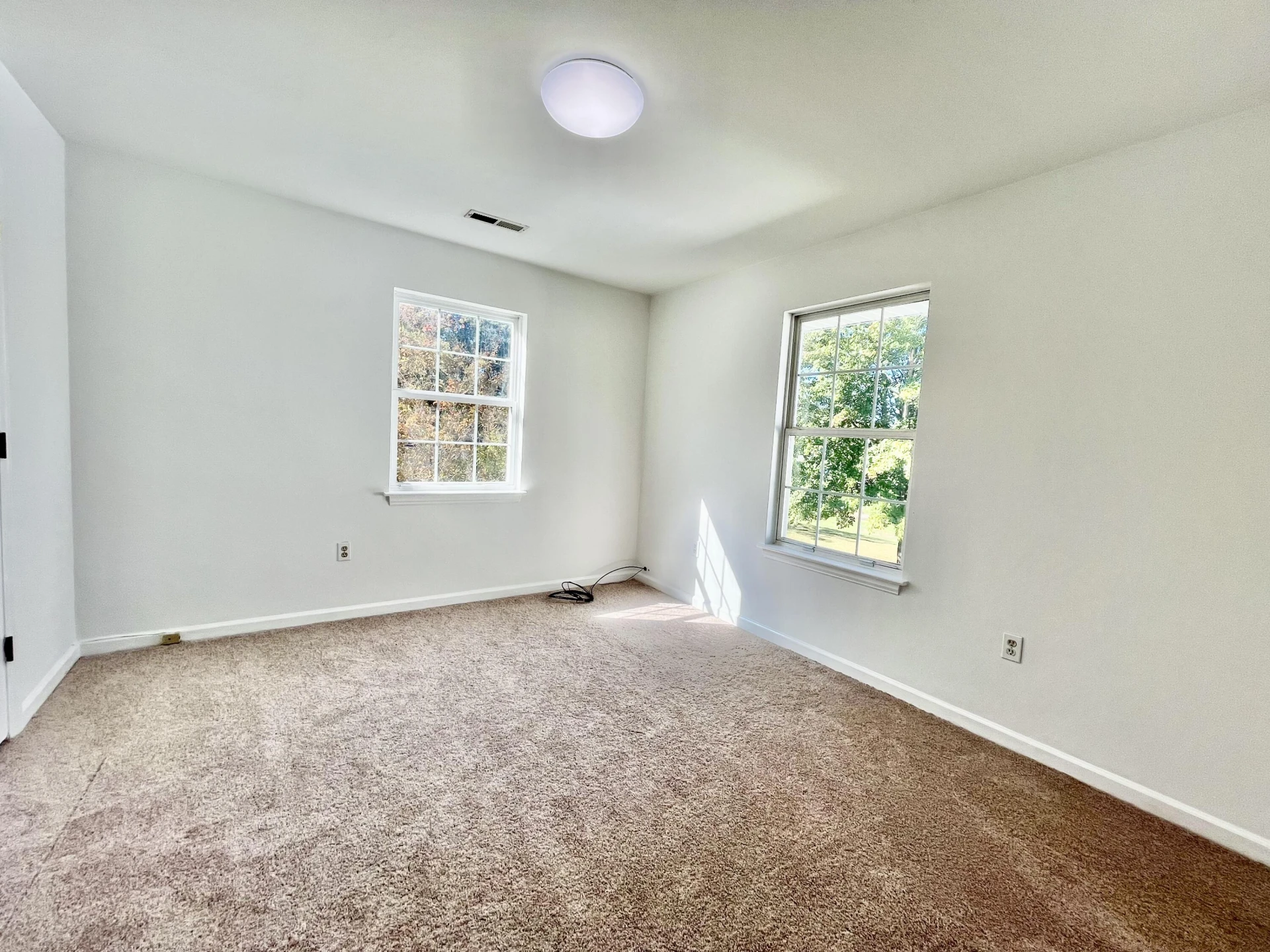 2988 Stonebridge CIR - Photo 19