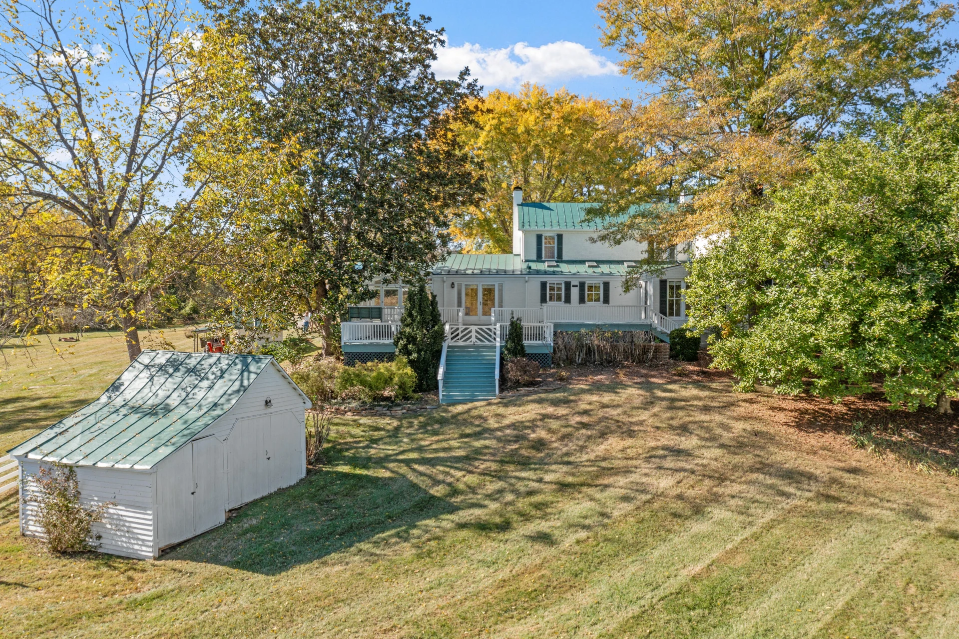 649 Shawnee TRL - Photo 45