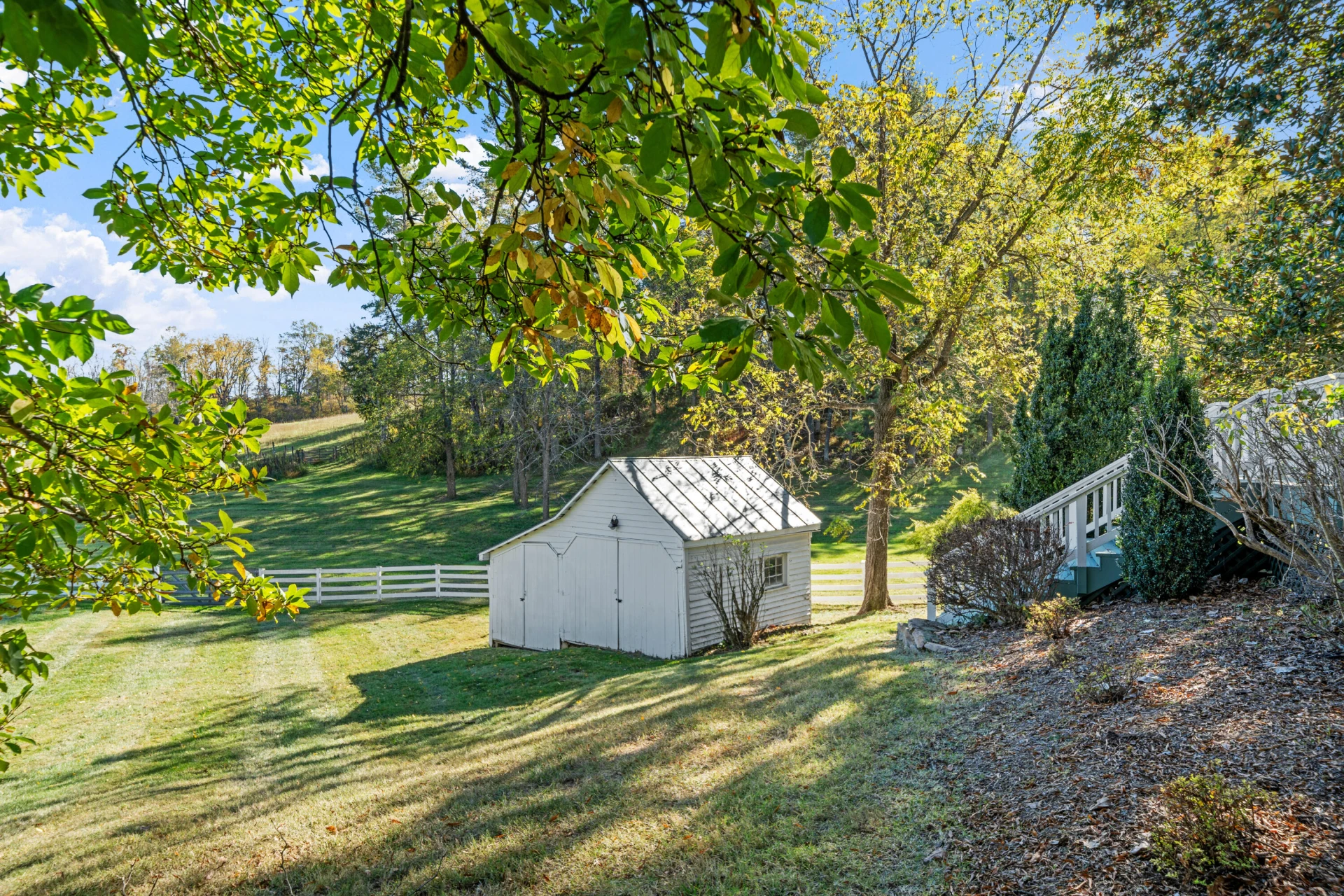 649 Shawnee TRL - Photo 51