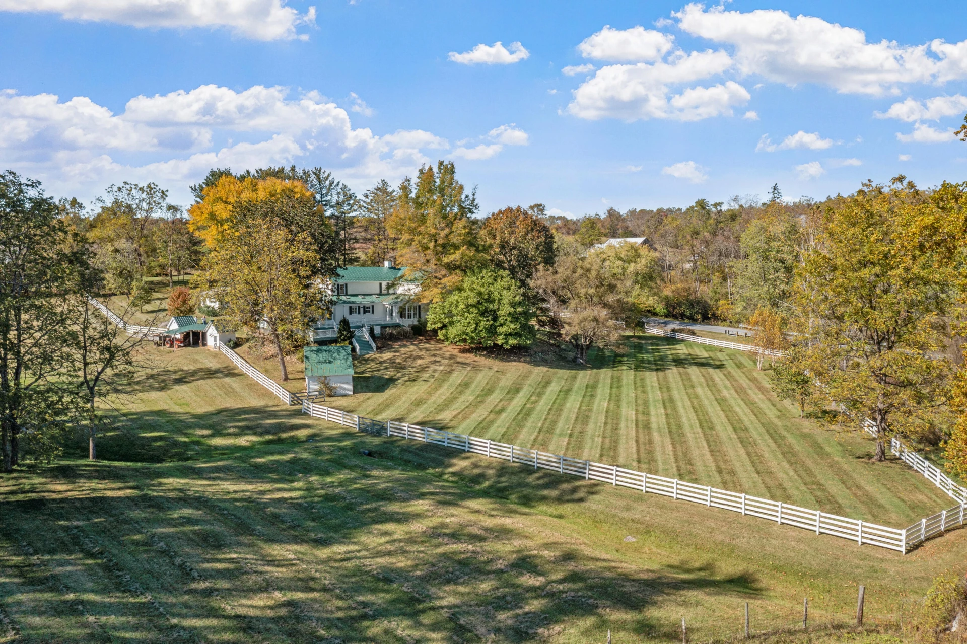 649 Shawnee TRL - Photo 11