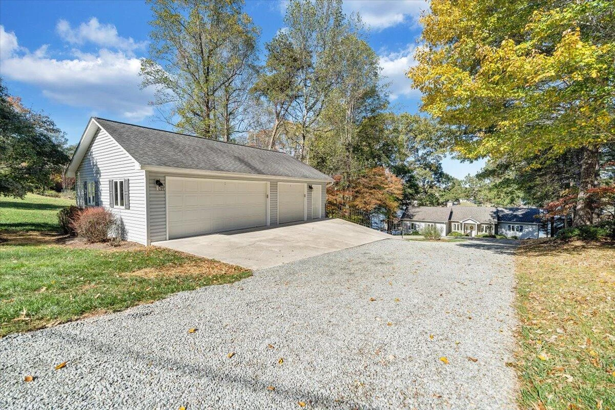 265 Hampton DR - Photo 111