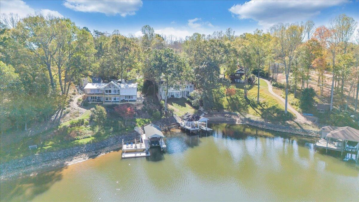 265 Hampton DR - Photo 146