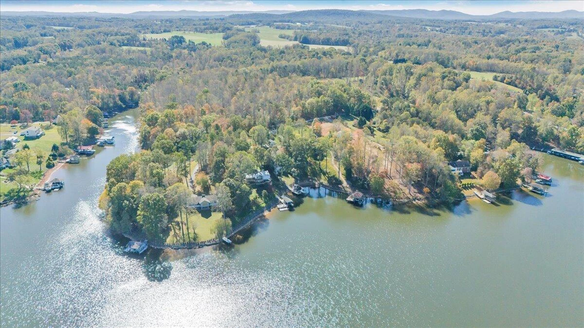 265 Hampton DR - Photo 150