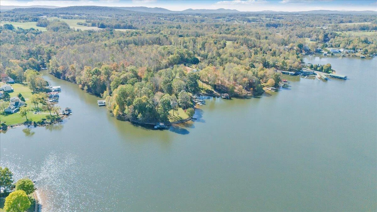 265 Hampton DR - Photo 151
