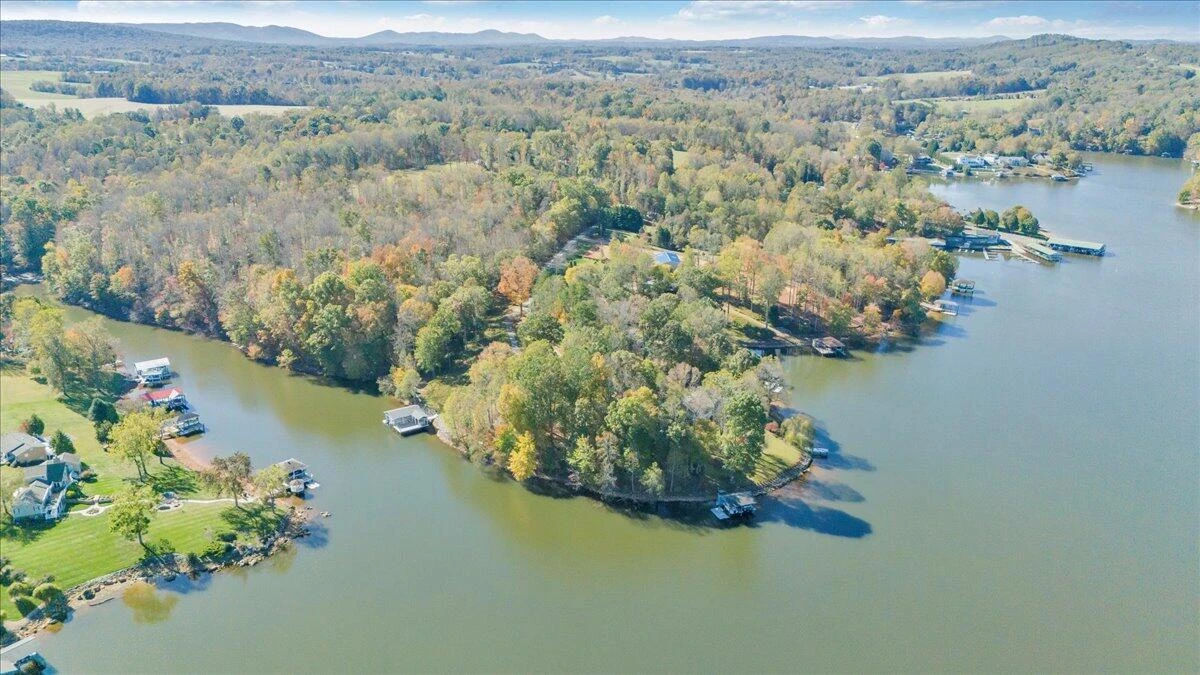 265 Hampton DR - Photo 152