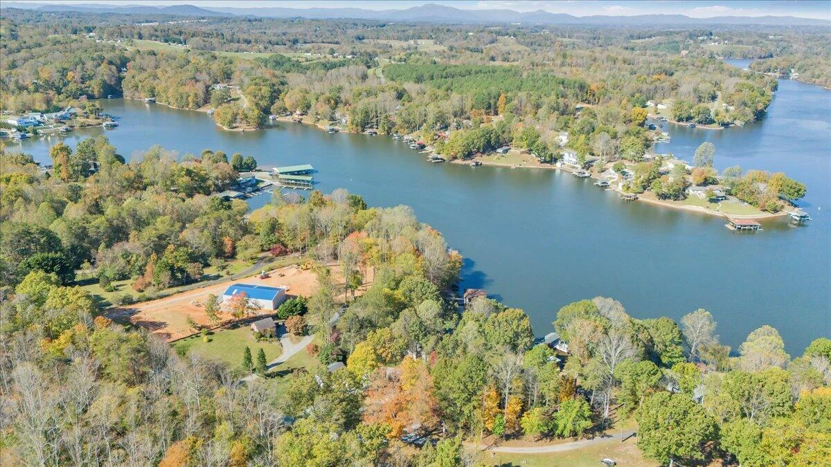 265 Hampton DR - Photo 153