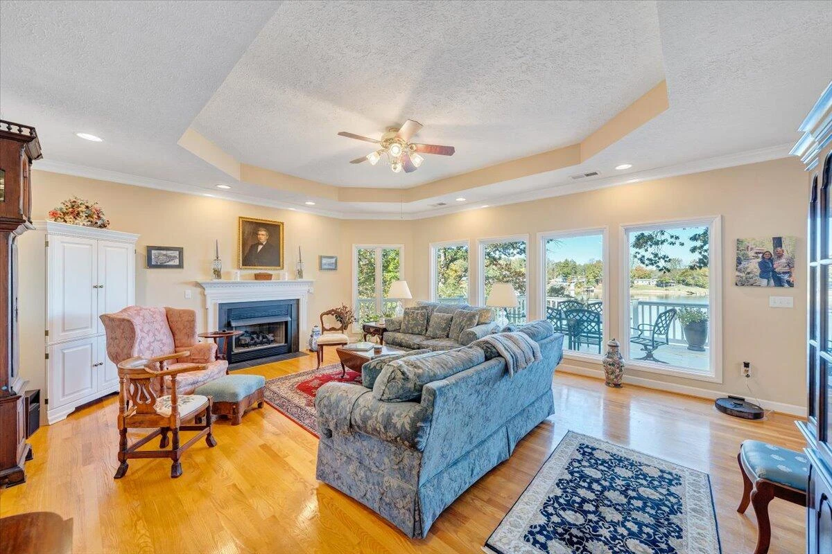 265 Hampton DR - Photo 19