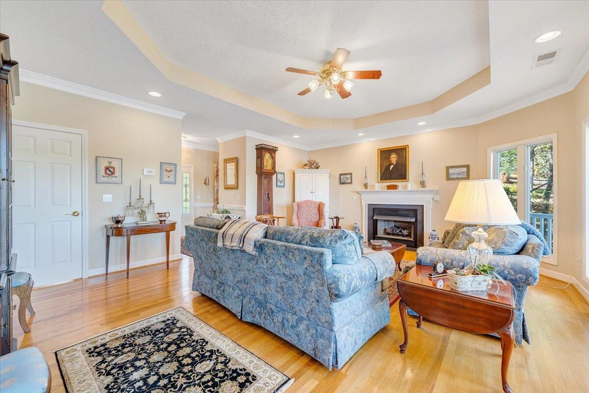 265 Hampton DR - Photo 22