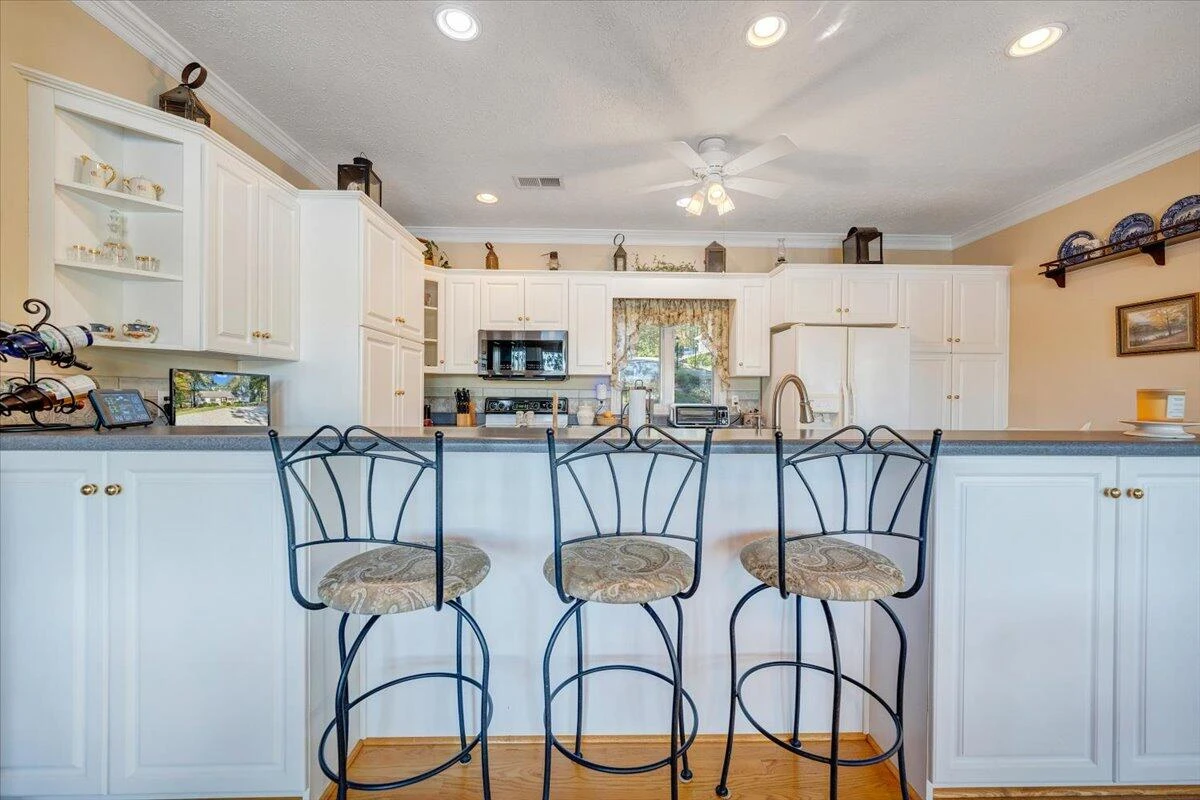 265 Hampton DR - Photo 29