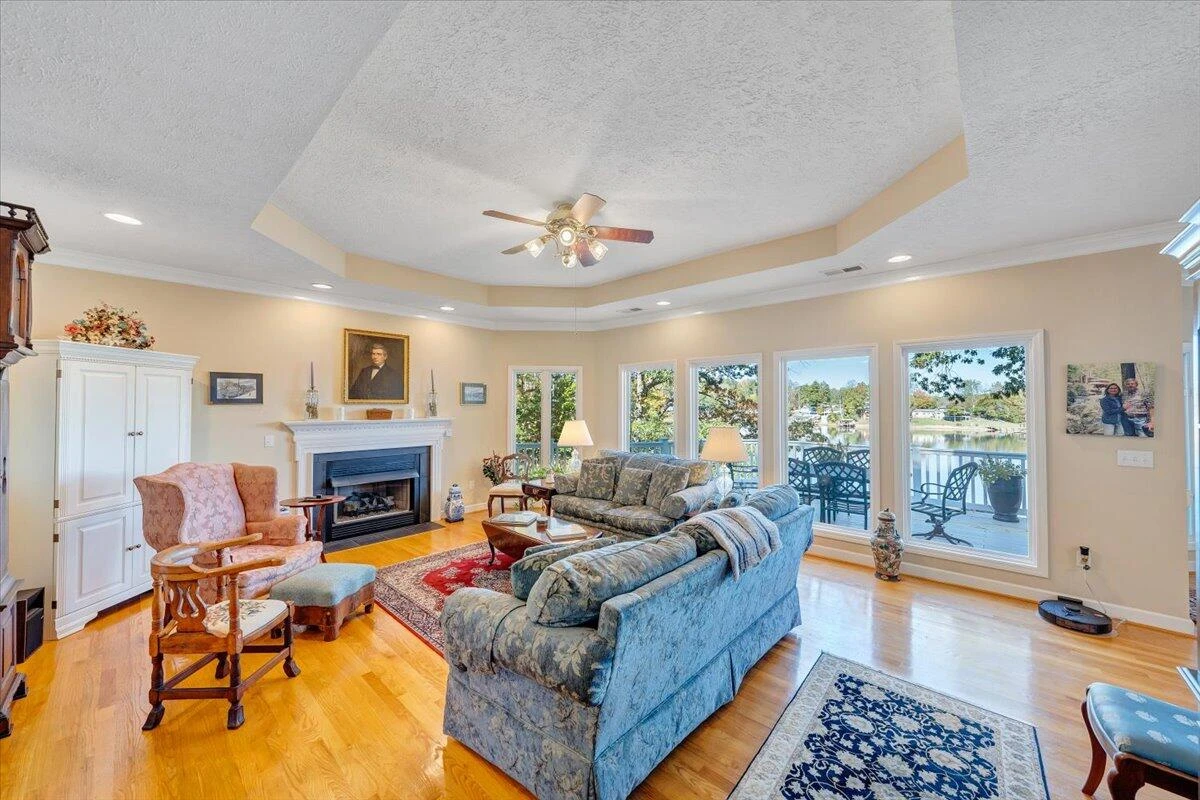 265 Hampton DR - Photo 37