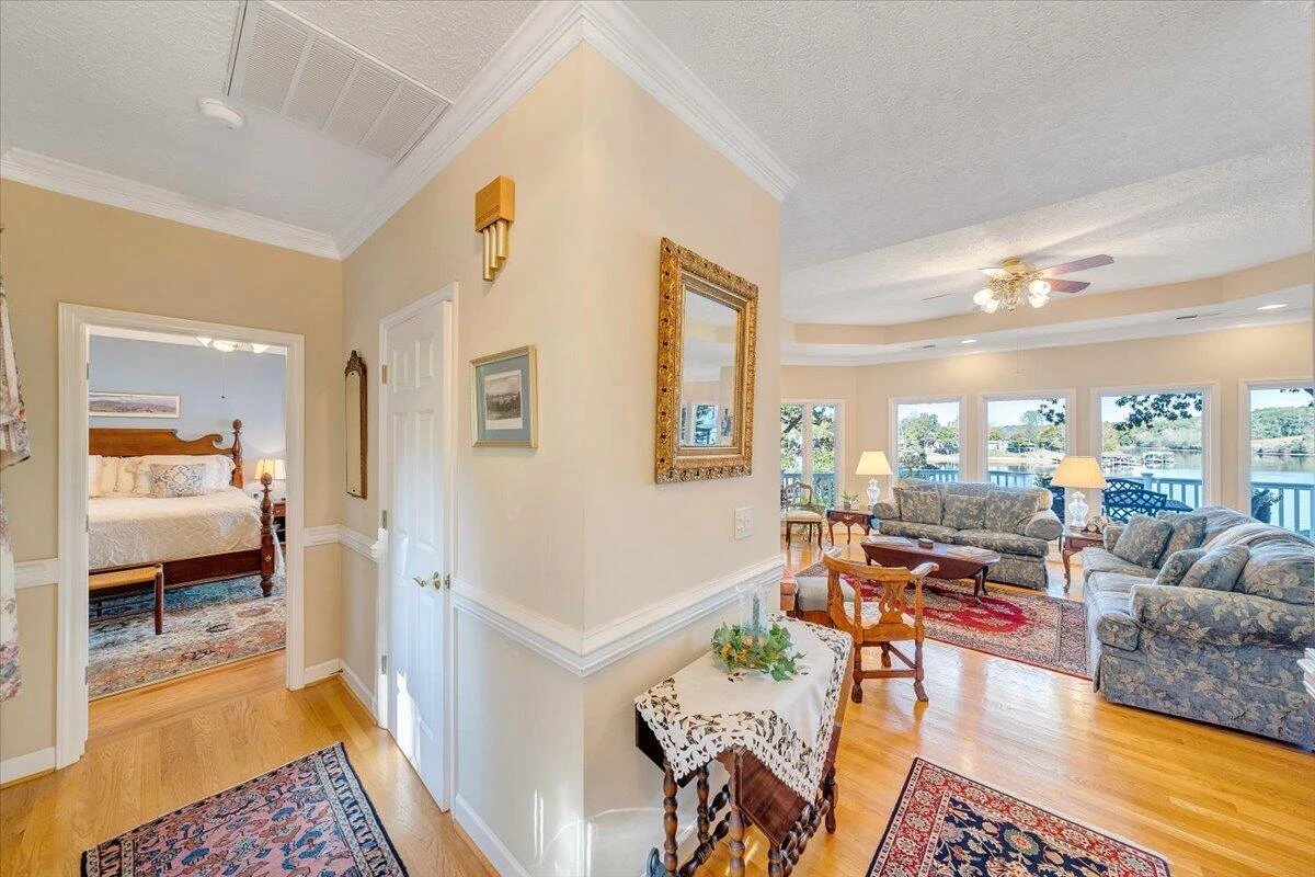 265 Hampton DR - Photo 38
