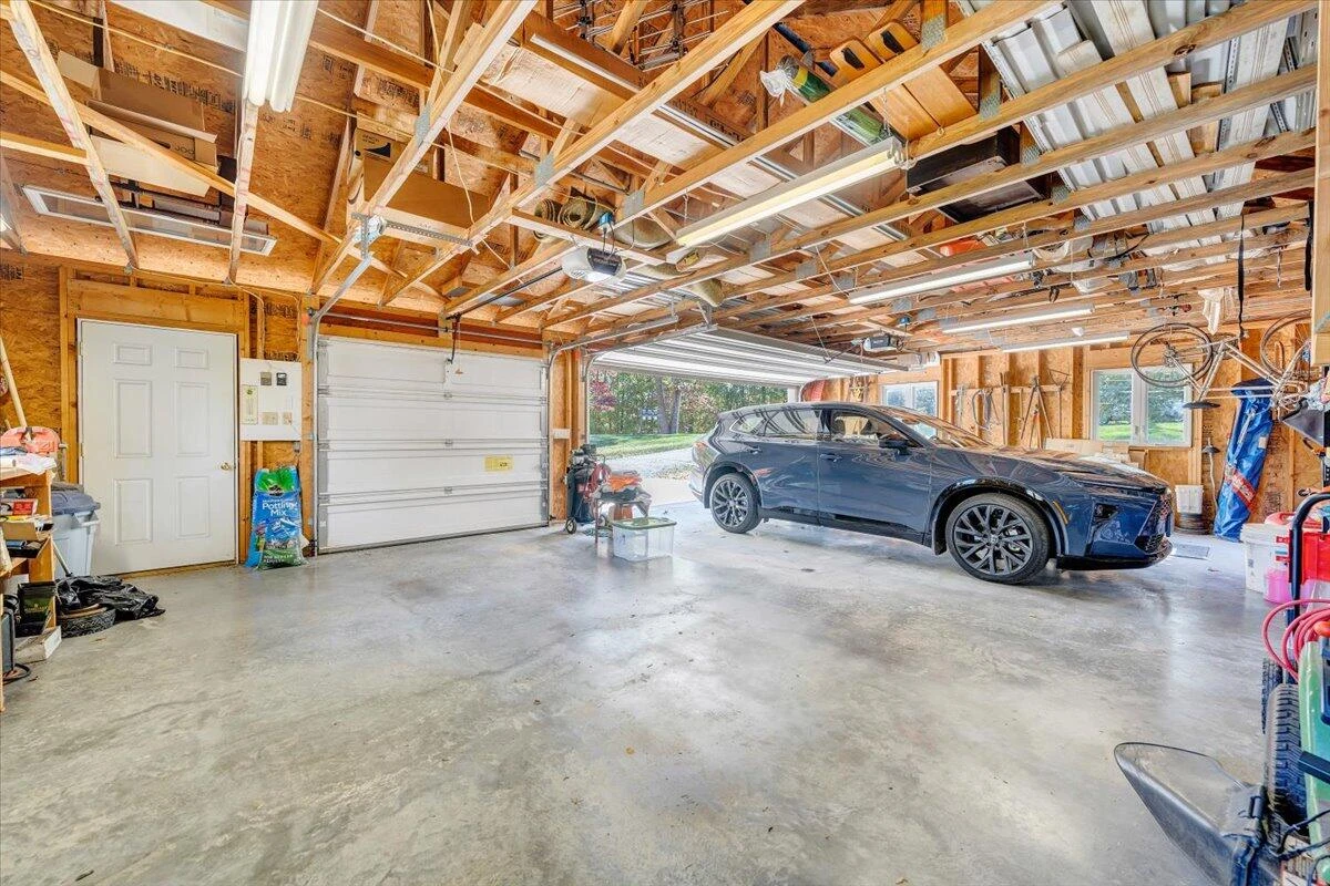 265 Hampton DR - Photo 61
