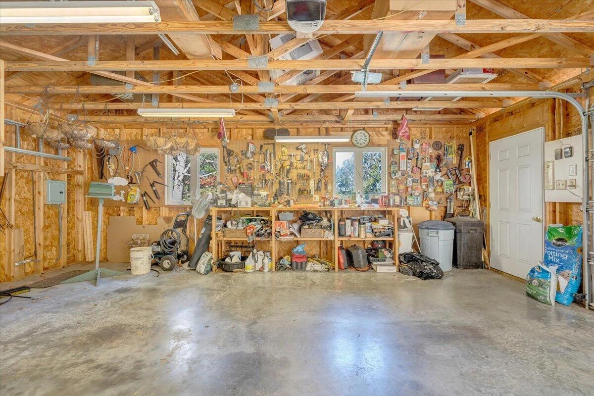 265 Hampton DR - Photo 62