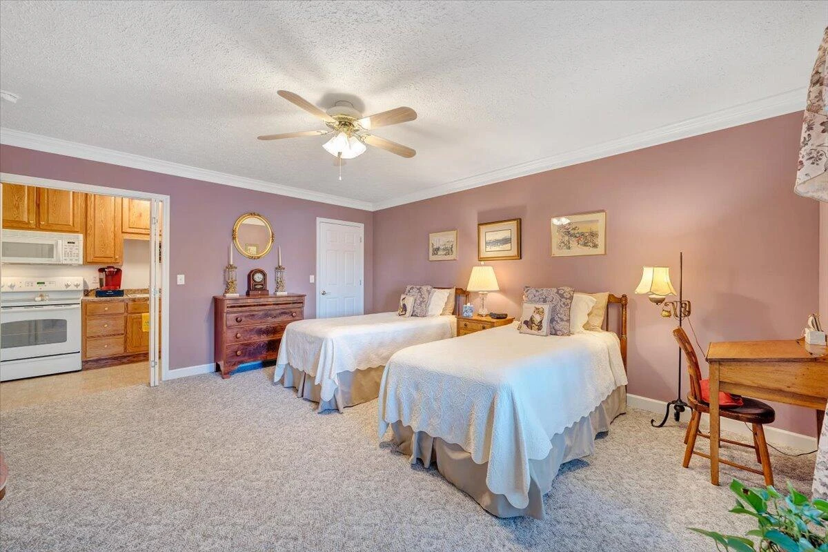 265 Hampton DR - Photo 78