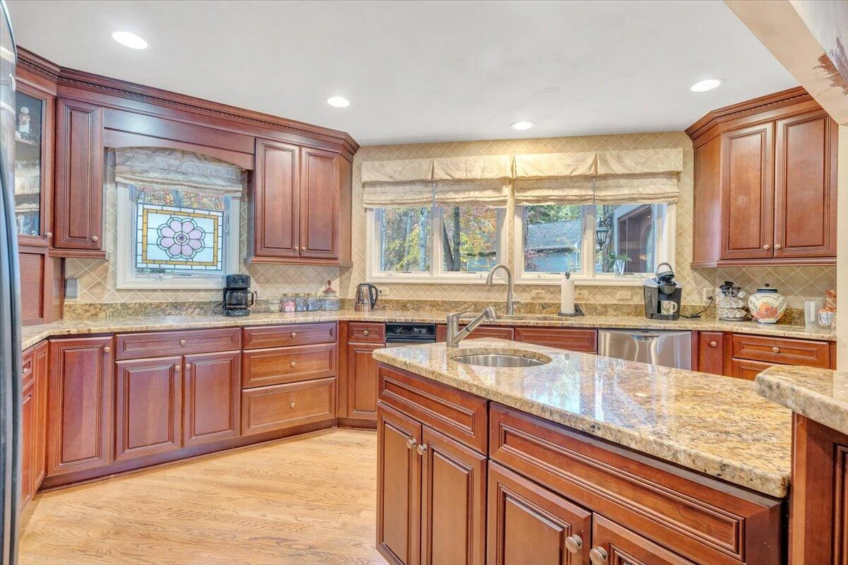 120 Walton DR - Photo 36