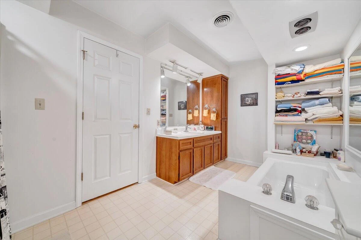 120 Walton DR - Photo 82