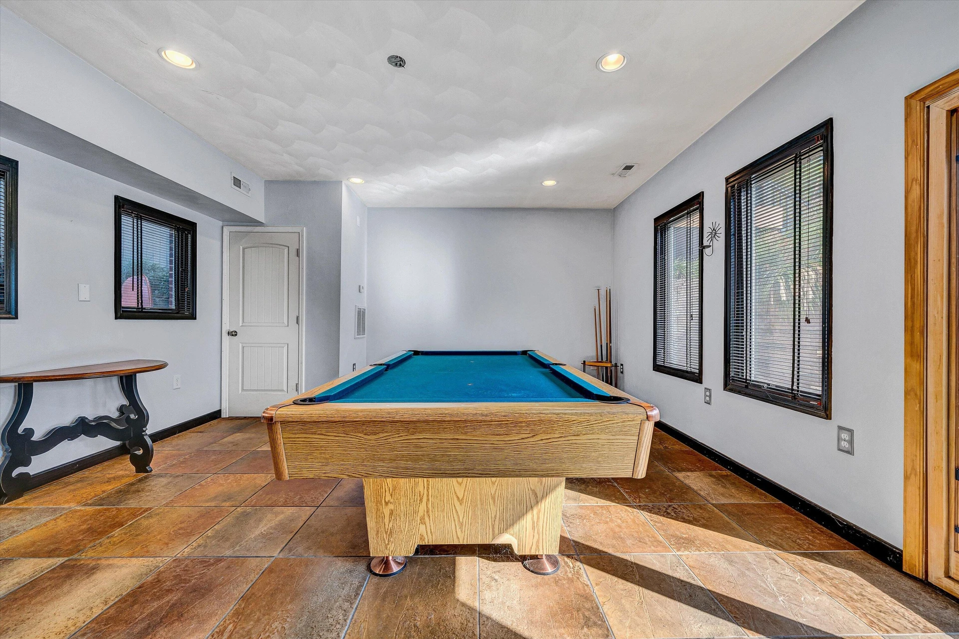 1013 Howbert AVE SW - Photo 17