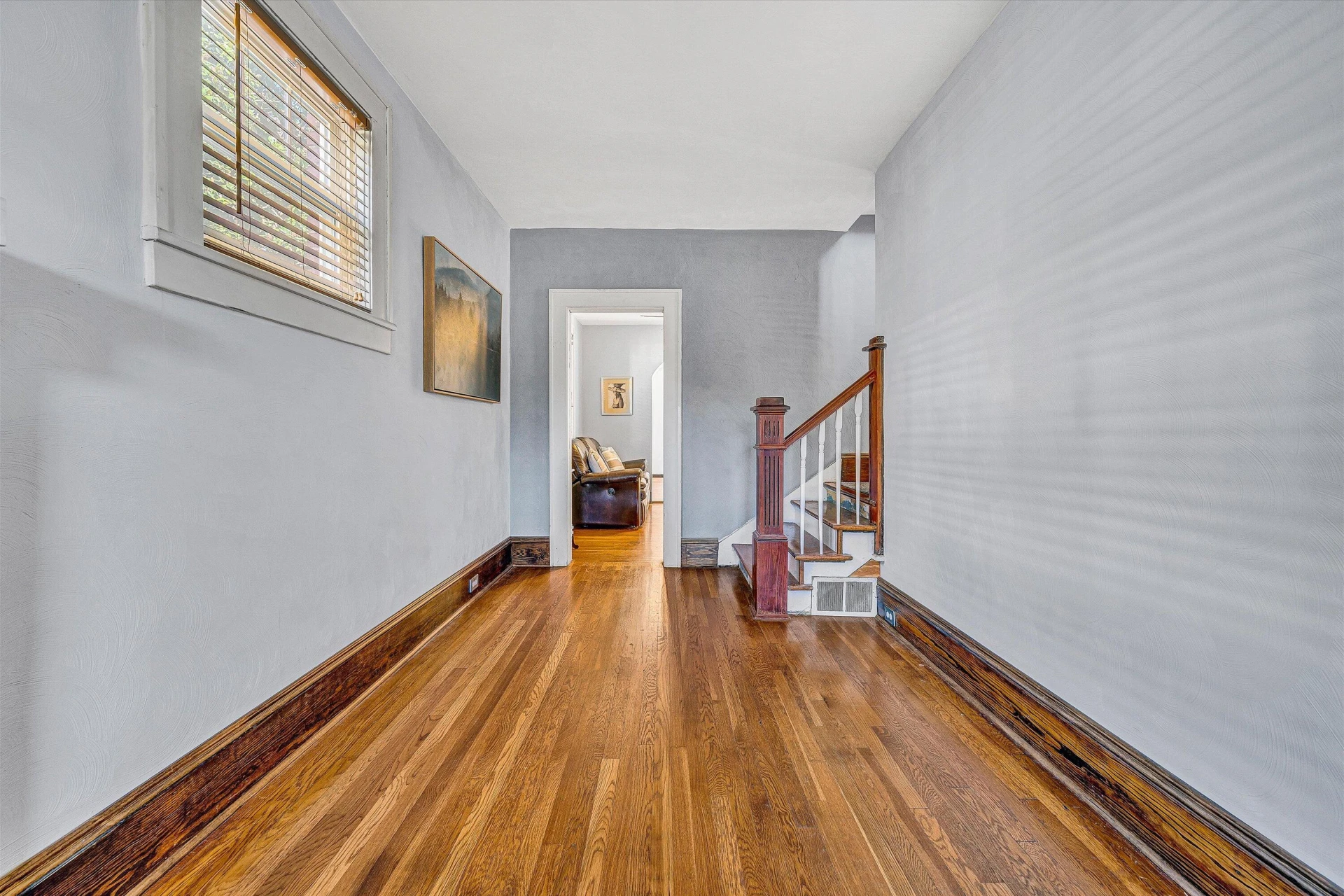 1013 Howbert AVE SW - Photo 8