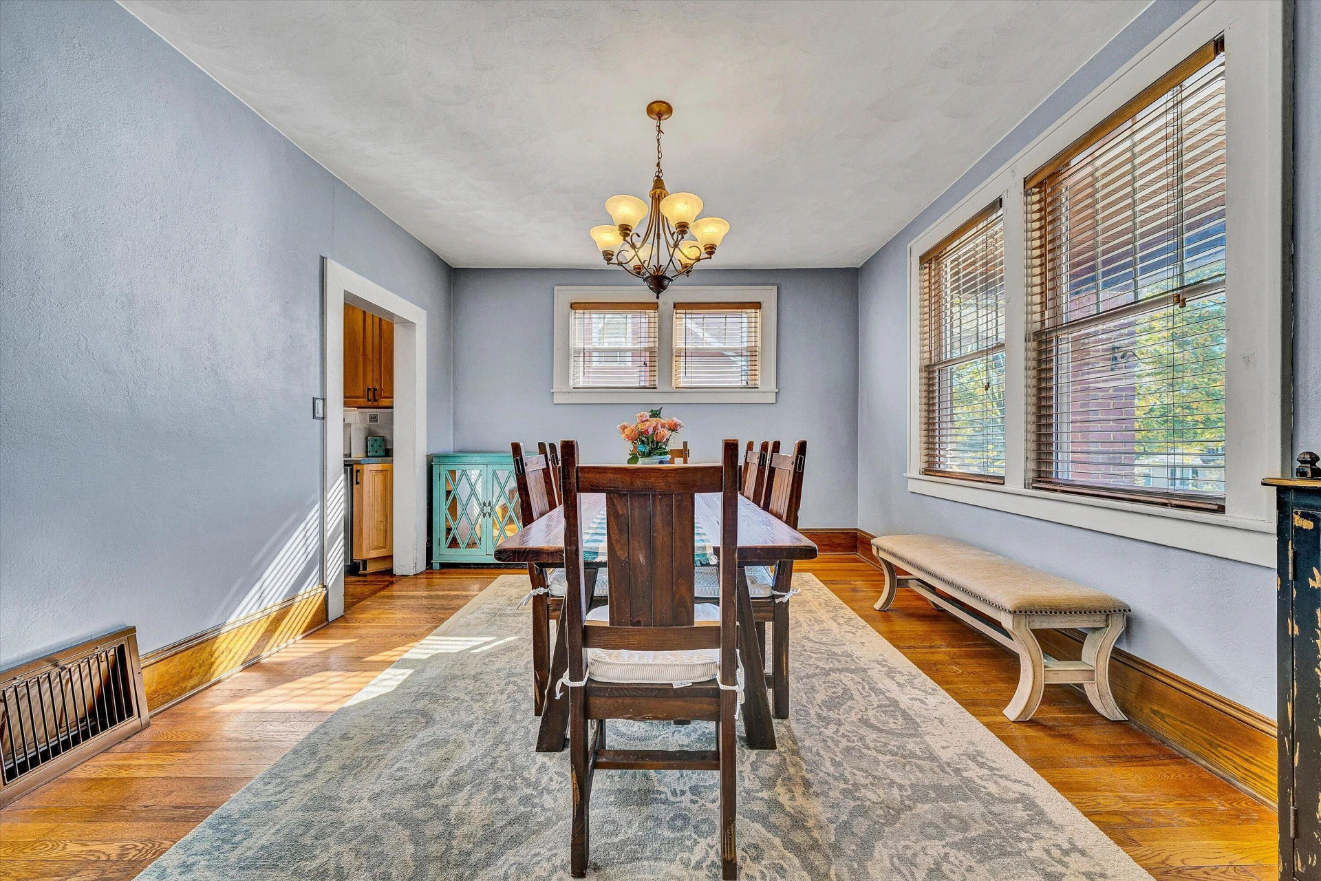 1013 Howbert AVE SW - Photo 9
