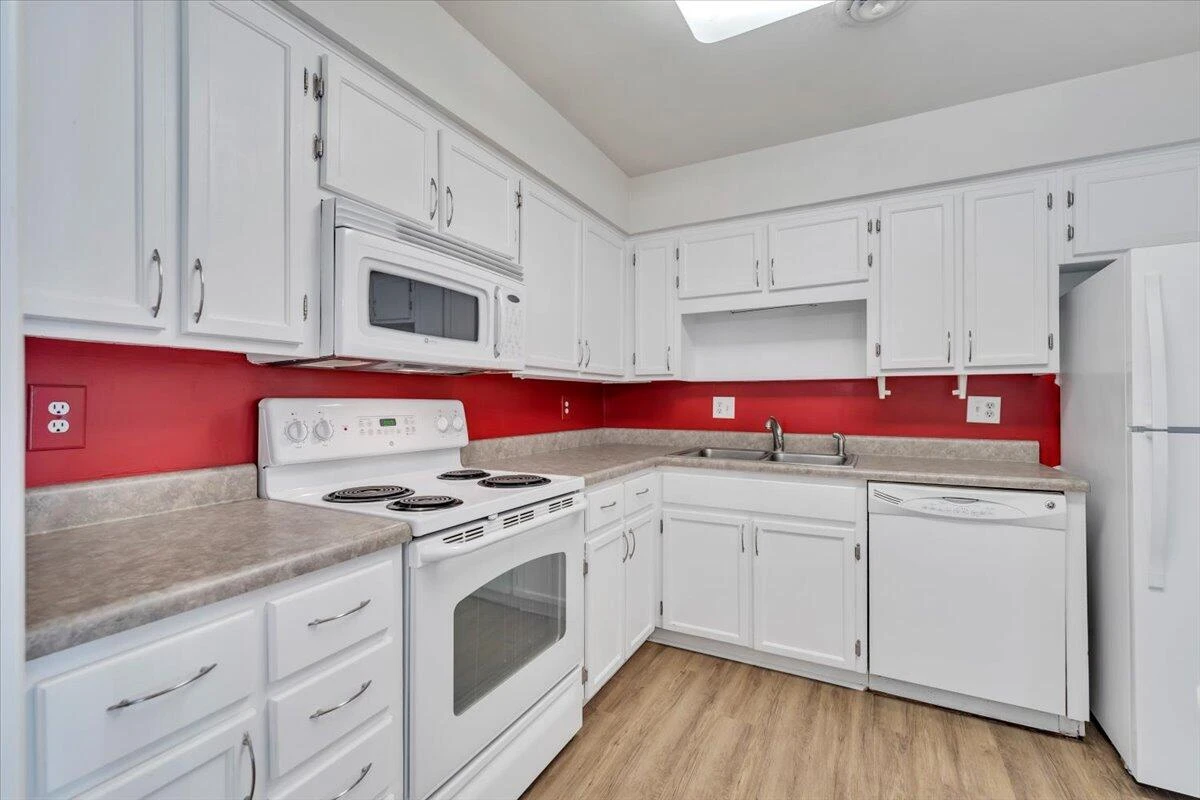 2102 Stephenson AVE SW #22 - Photo 44