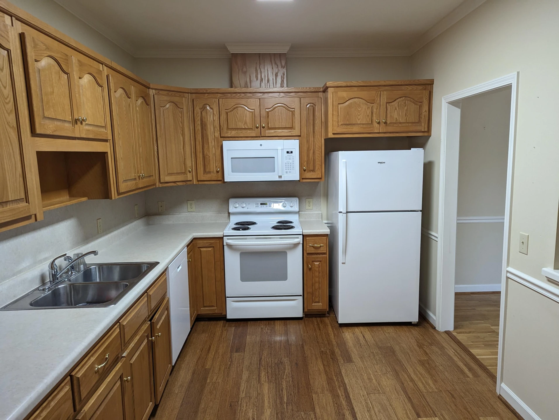 3025 Mcvitty Forest DR #315 - Photo 4