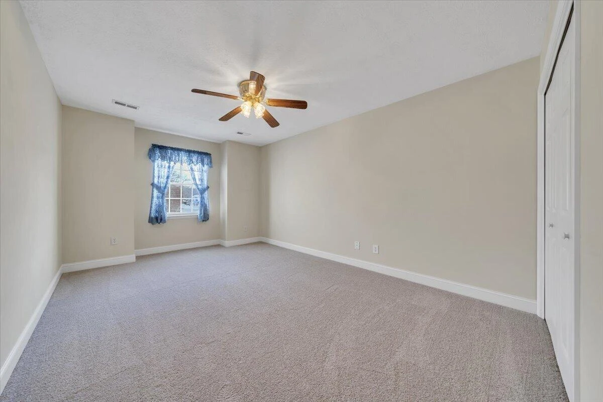 8416 Stoney Corner LN - Photo 35