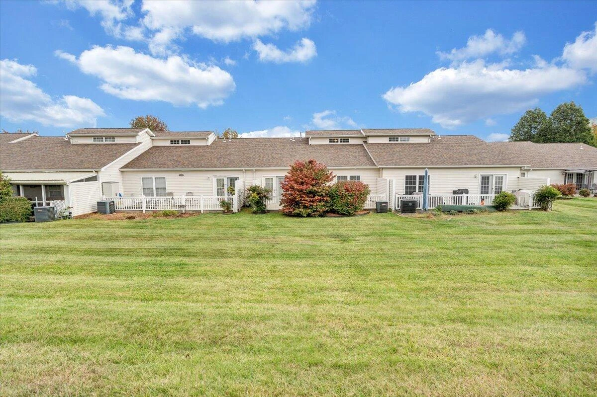 8416 Stoney Corner LN - Photo 5