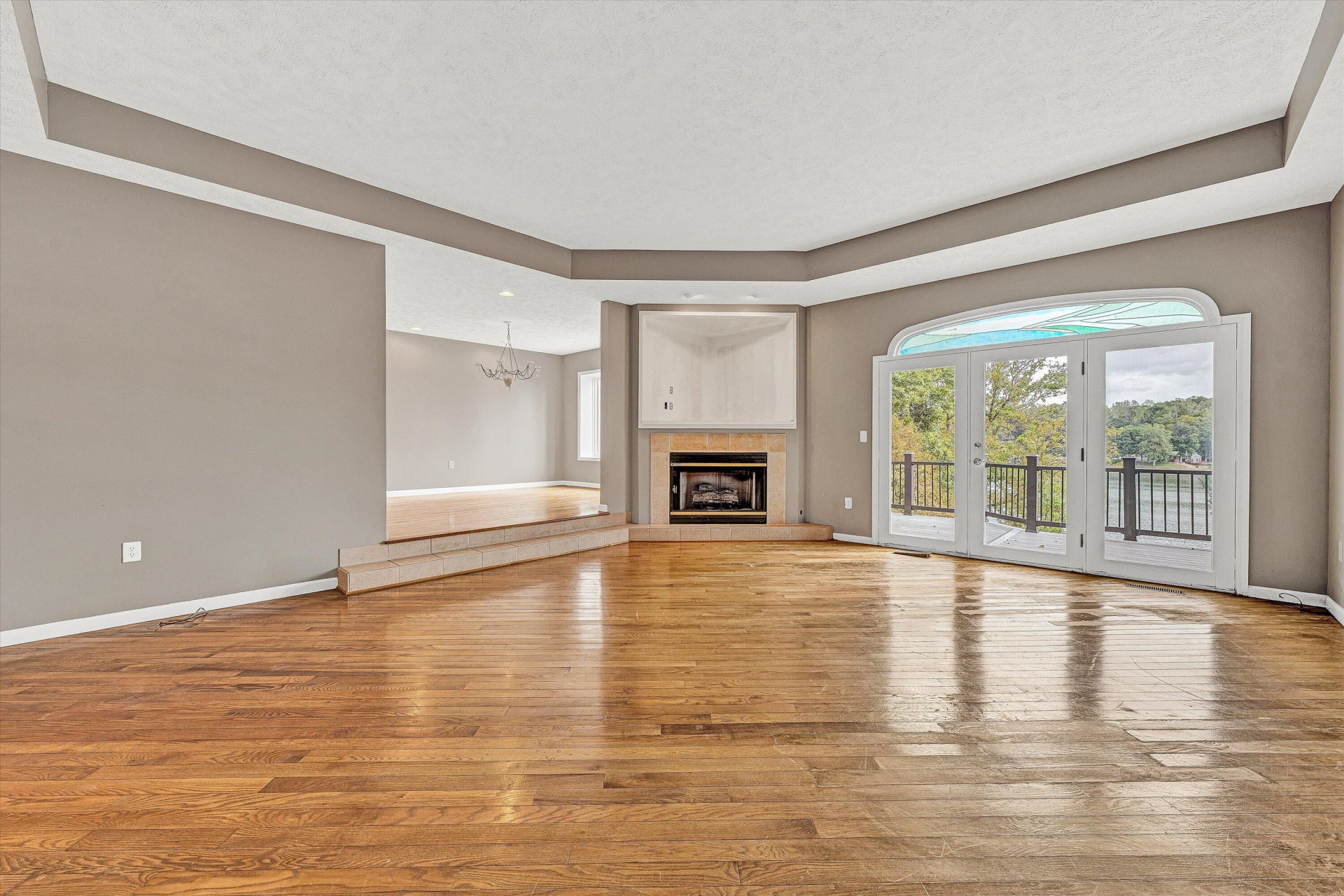 130 Travers CIR - Photo 10