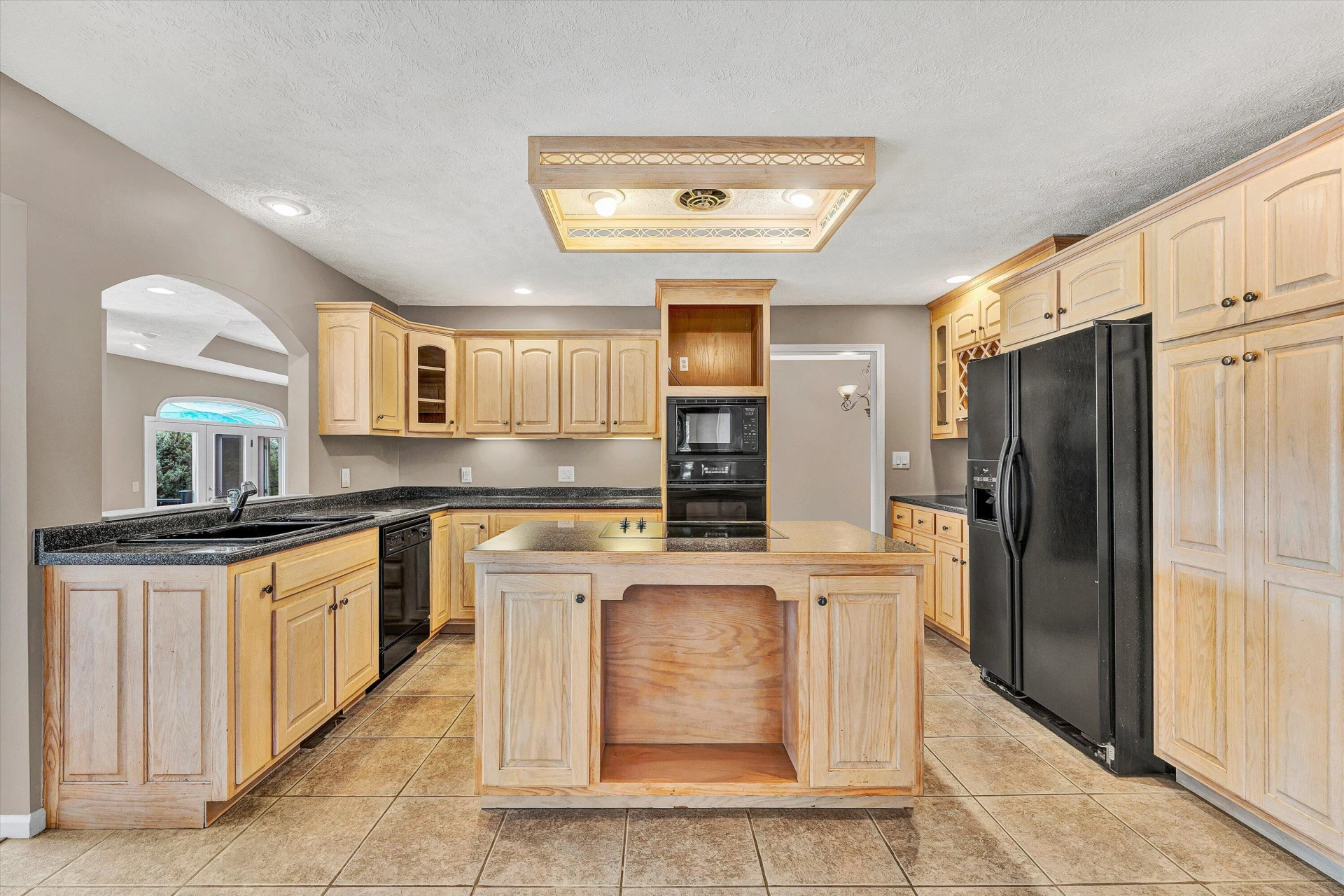 130 Travers CIR - Photo 14
