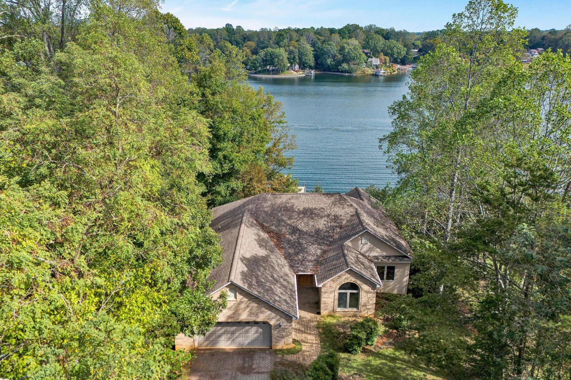 130 Travers CIR - Photo 3