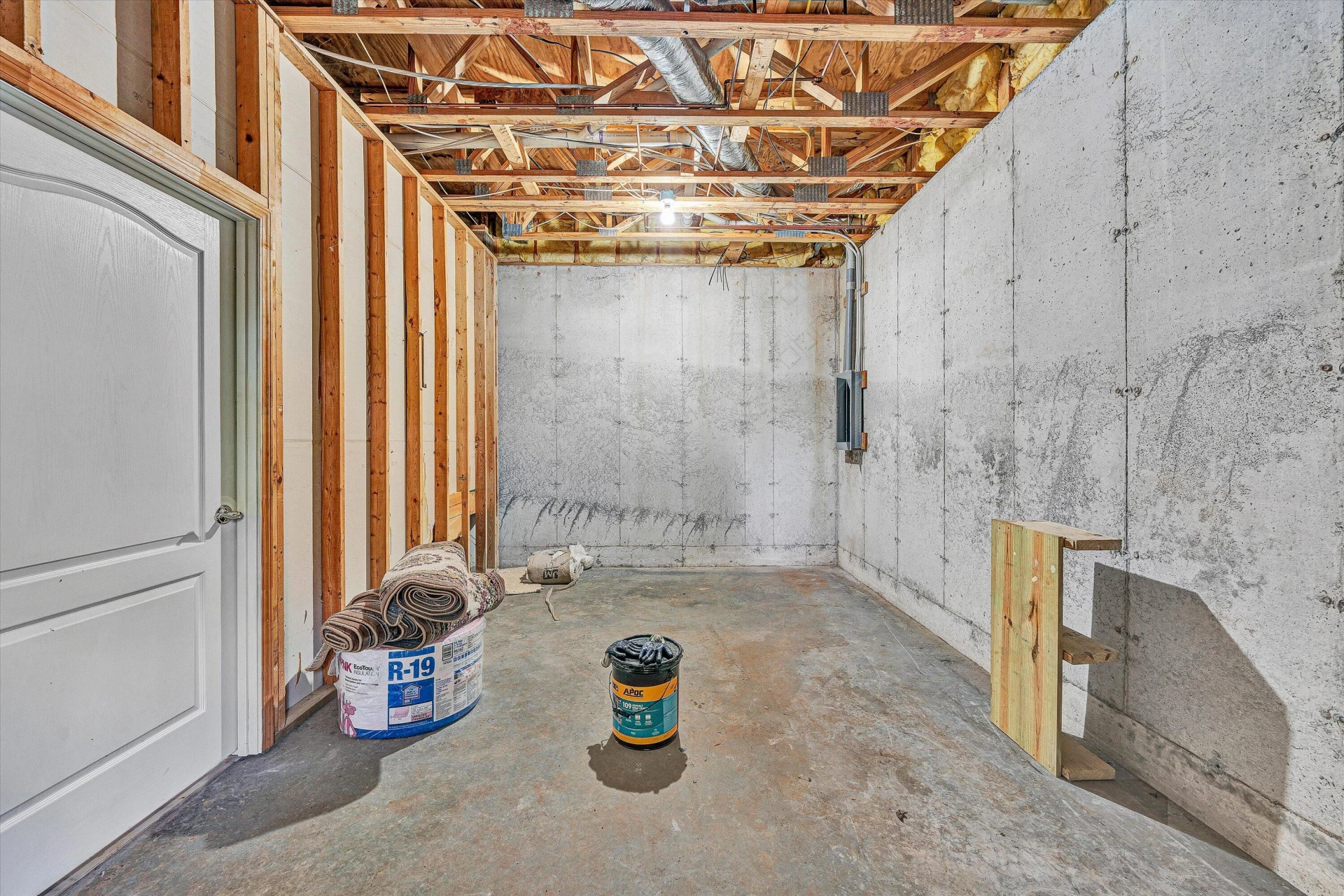 130 Travers CIR - Photo 48