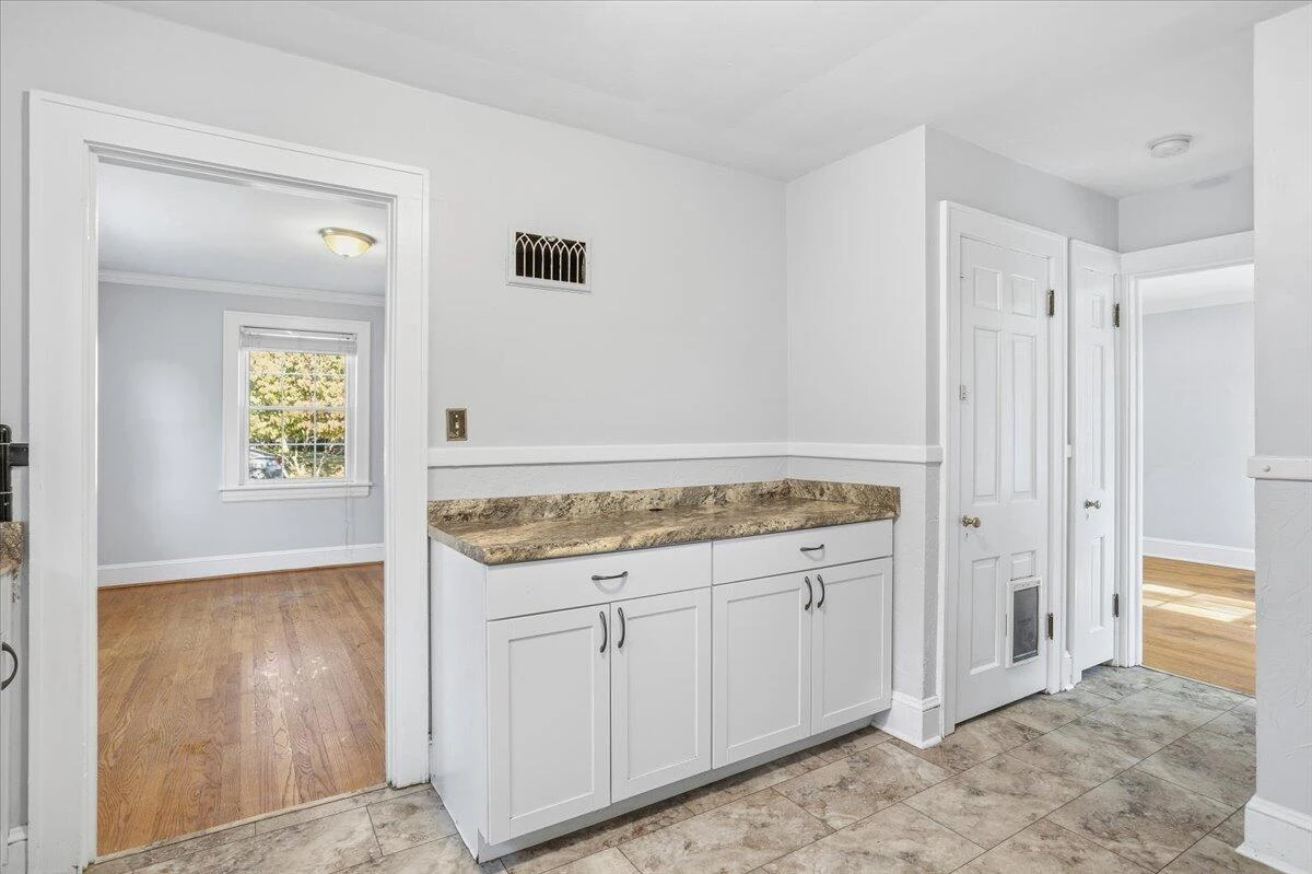 2713 CUMBERLAND ST NW - Photo 12
