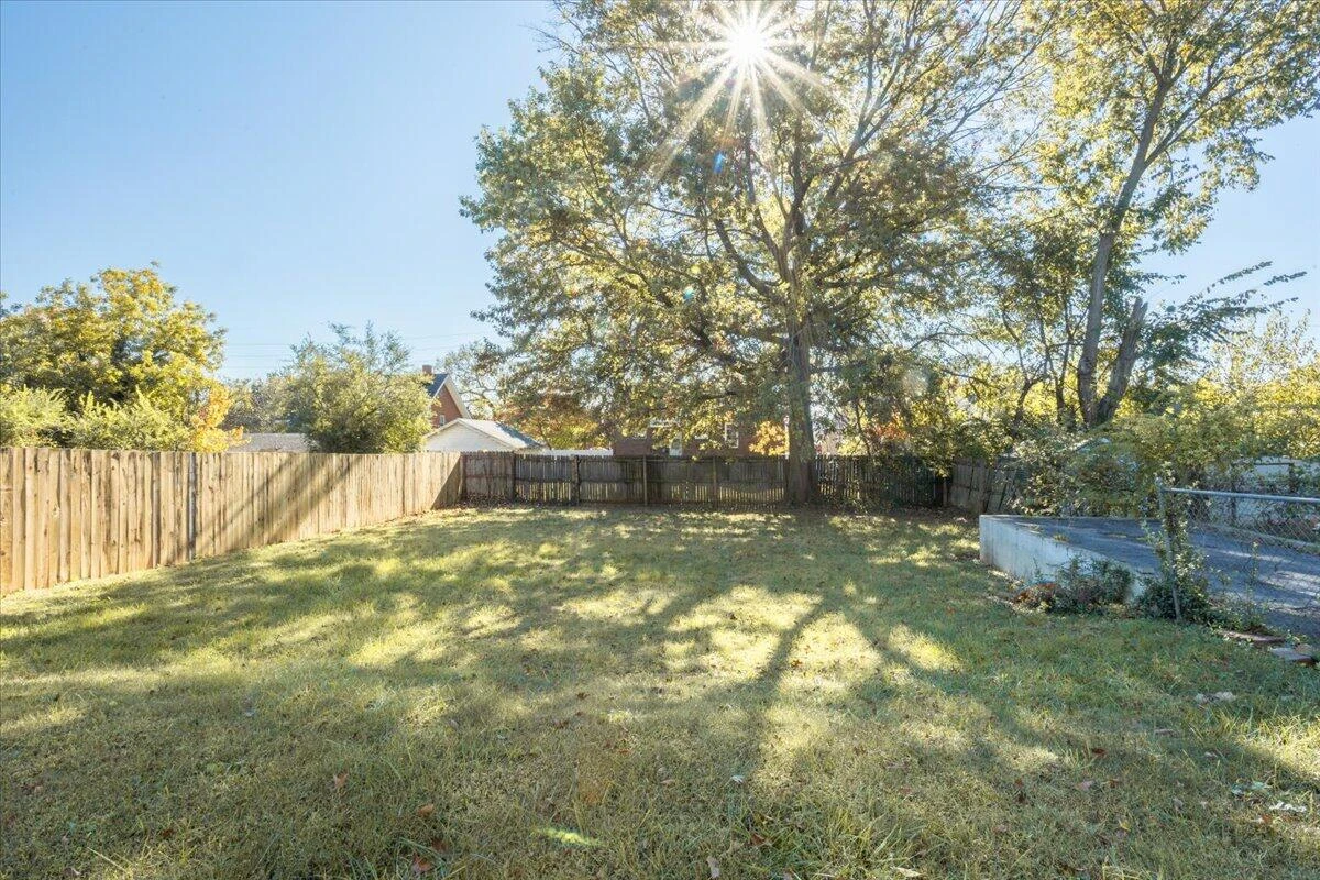 2713 CUMBERLAND ST NW - Photo 14