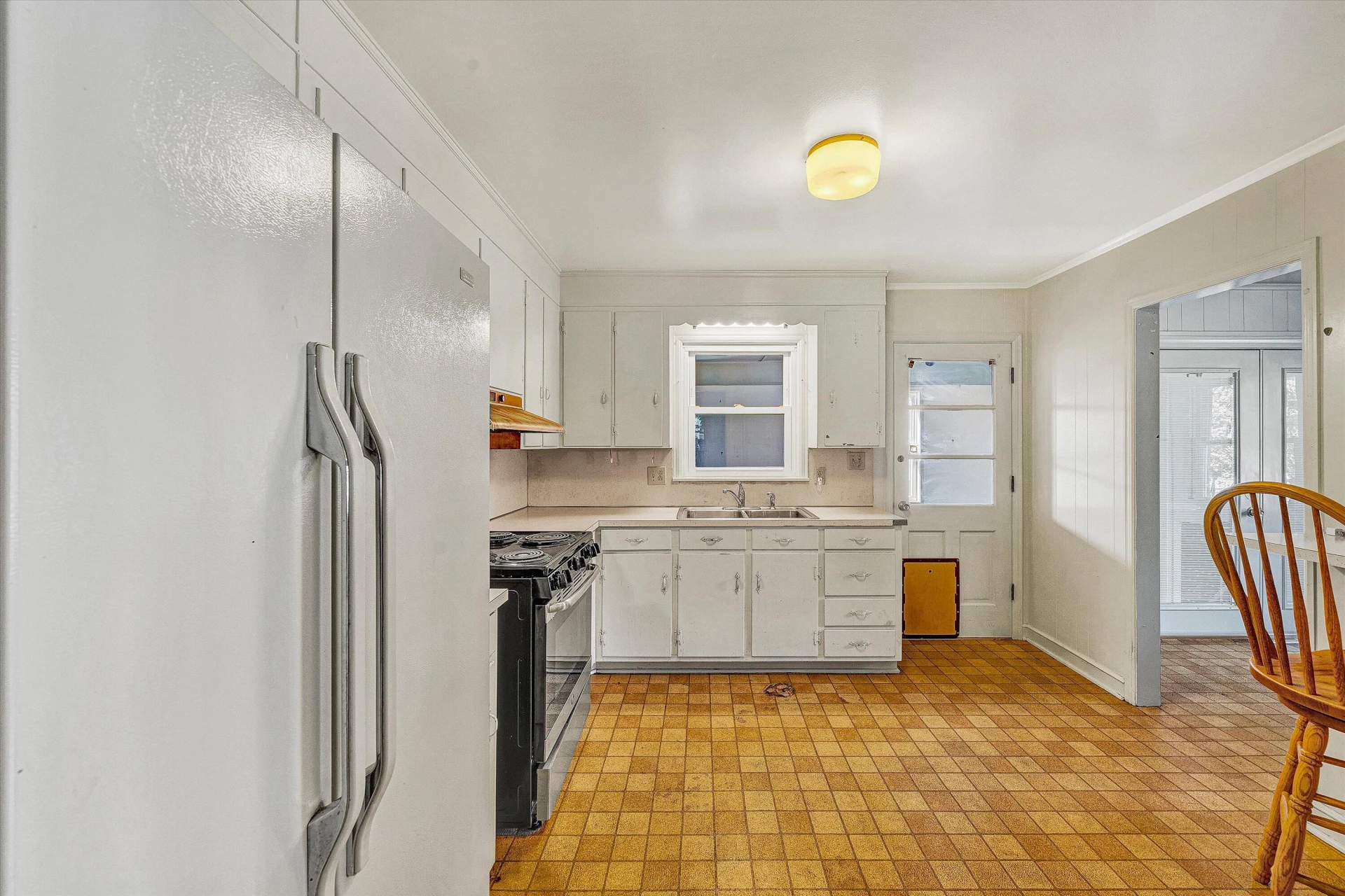 1602 Maiden LN SW - Photo 17